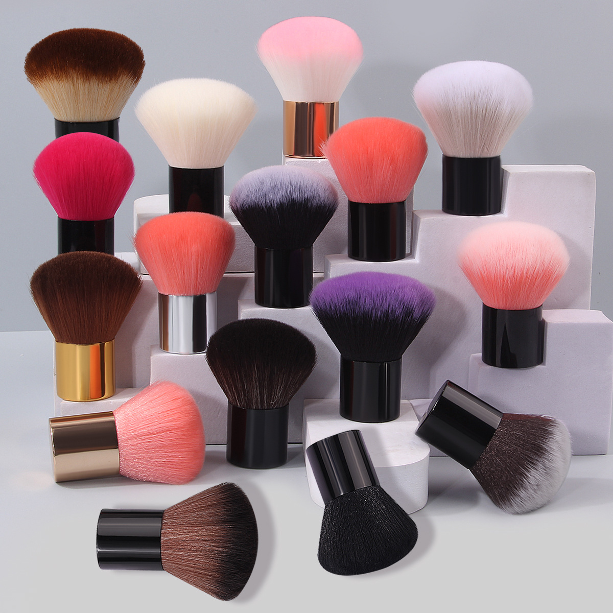 Portable makeup brush, loose brush, large mushroom-shaped head nail art dust brush, soft and non-sticky makeup setting blush brush full figure