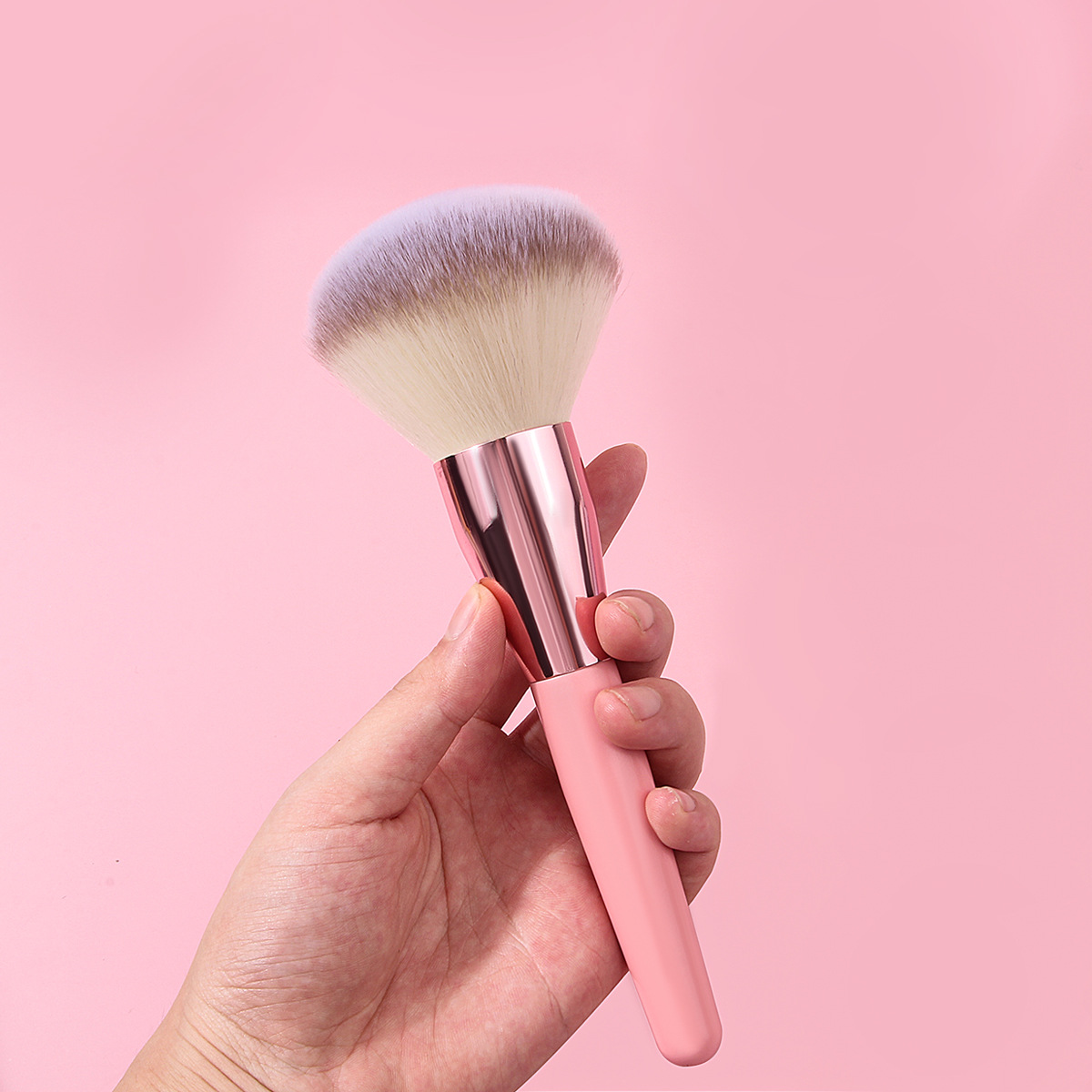 High-end oversized loose brush, fluffy and soft setting brush, individually packaged blush brush, multi-functional beauty brush tool details Picture