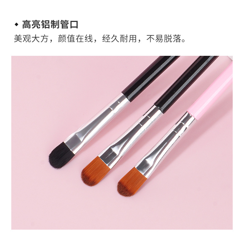 Beginner's single eyeshadow brush, pink eye smuder brush, soft bristle makeup brush, portable beauty tools wholesale Application Scenario