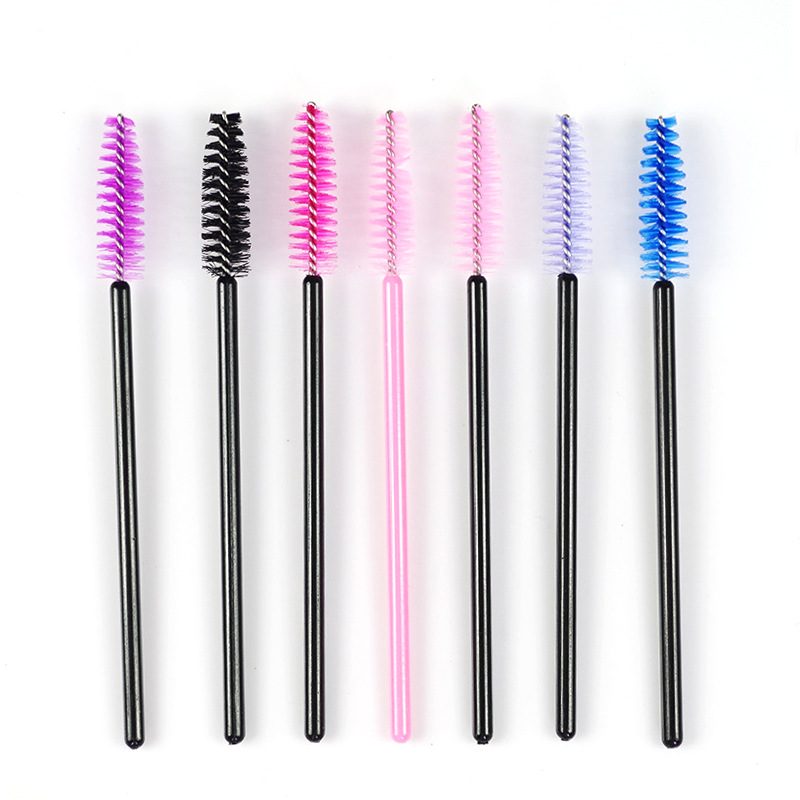 Disposable eyelash curlers, eyelash extensions, eyelash brushes, eyebrow combs, spiral brushes, small brushes, eyebrow brushes, essential for makeup full figure