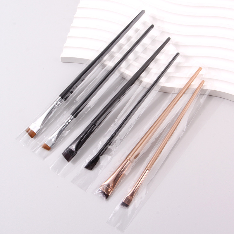 Blade eyeliner brush, ultra-fine flat head, fine slanting eyebrow brush, eyeliner cream brush, portable beauty tool, black brush details Picture