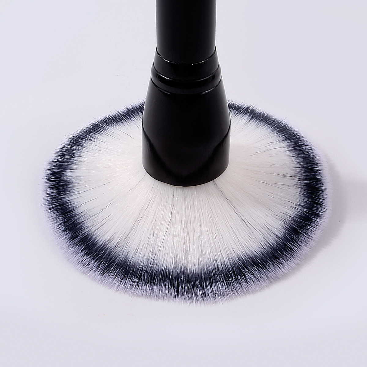 Single large loose brush, super large, fluffy and soft setting brush, handcrafted blush brush, multi-functional beauty tool Specification drawing