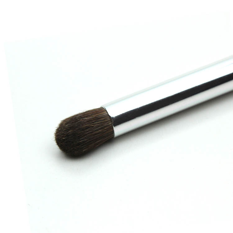 Single horsehair makeup brush, nose shadow brush, highlight brush, portable animal hair makeup brush, soft hair beauty tools wholesale Specification drawing