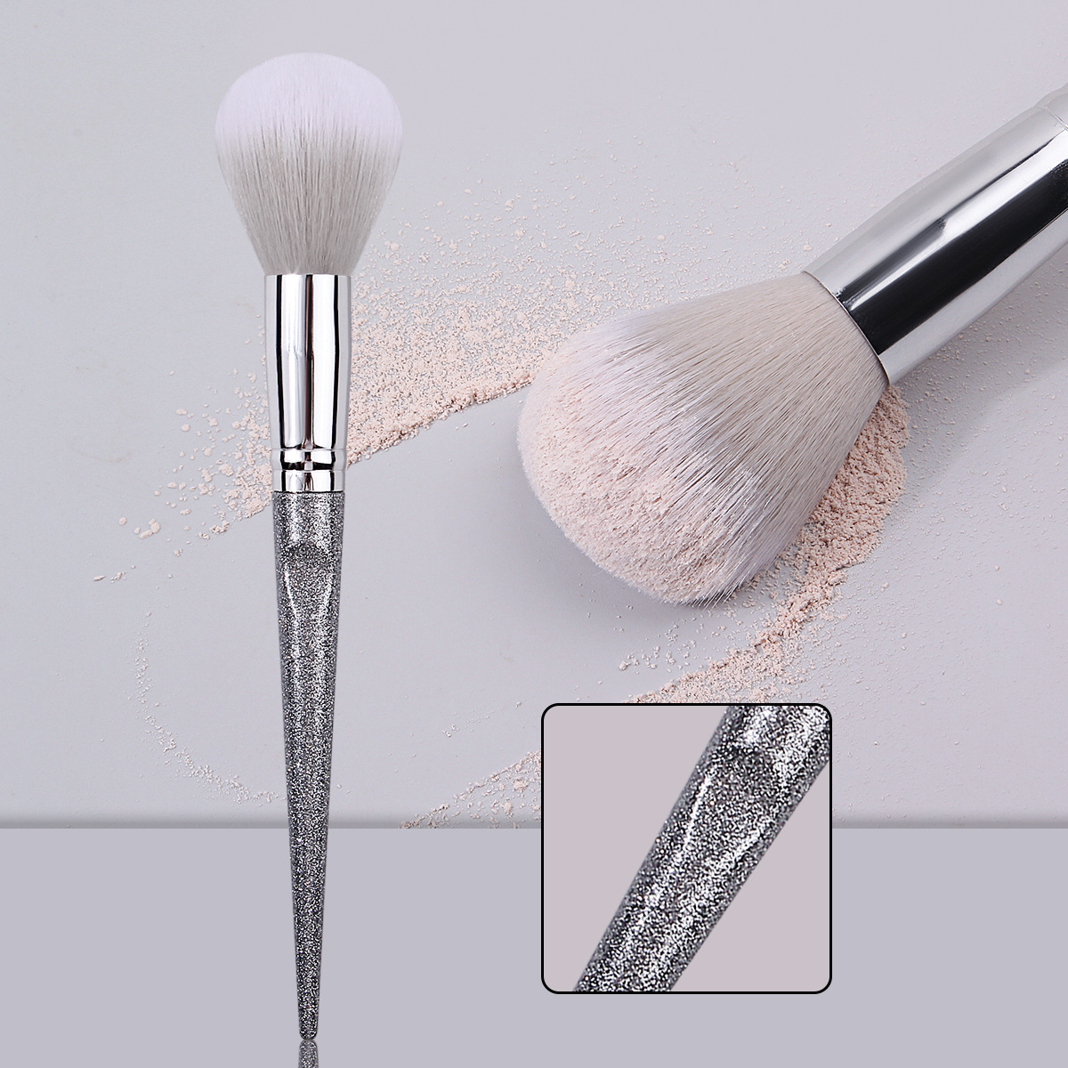 Wholesale of single flash handle makeup brush, loose brush, blush refresh soft bristle portable makeup setting brush in stock full figure