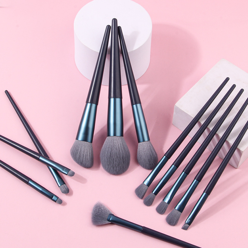 Portable 12-piece makeup brush set, soft bristle powder brush, eyeshadow fan-shaped brush, blush, beauty brush, makeup tools in stock details Picture