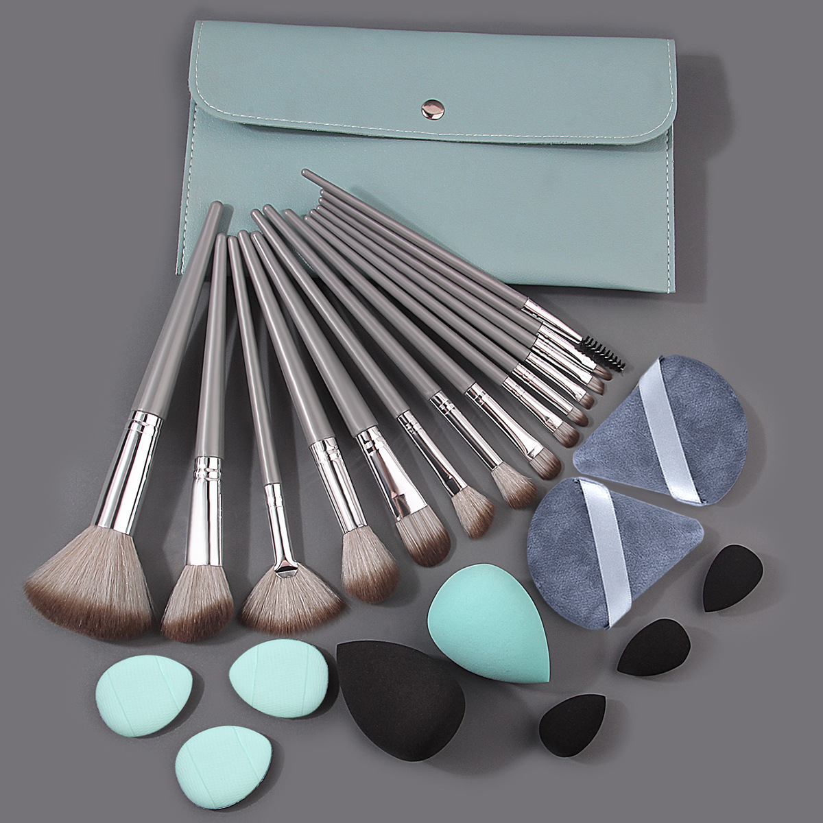 14 silver-handled makeup brushes in stock, dry and wet dual-purpose beauty egg sponge powder puff with large capacity makeup bag details Picture