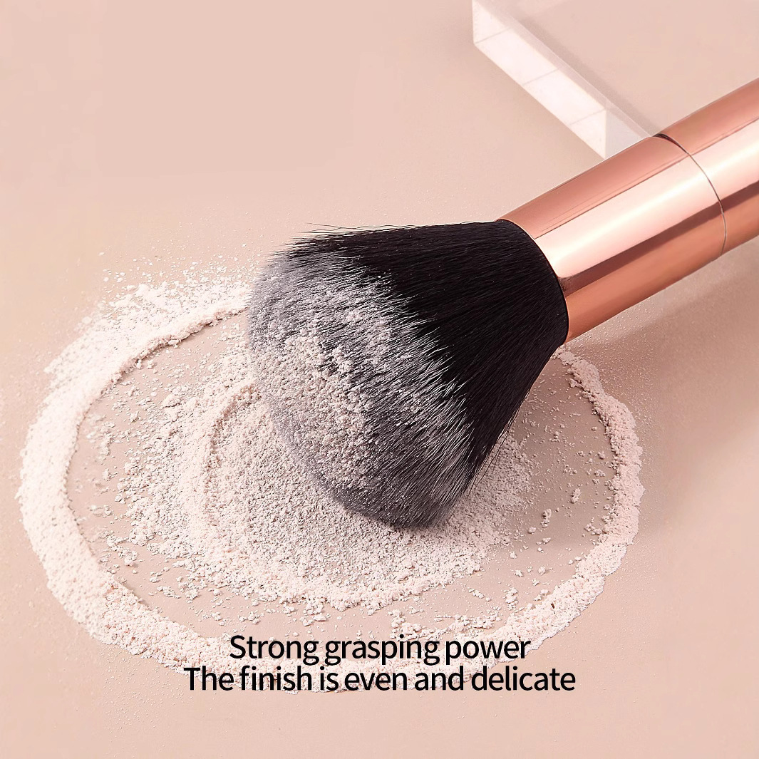 Short-handled large round head loose brush setting brush, upright makeup brush, nail dust brush, beauty tool manufacturer wholesale model Application Scenario