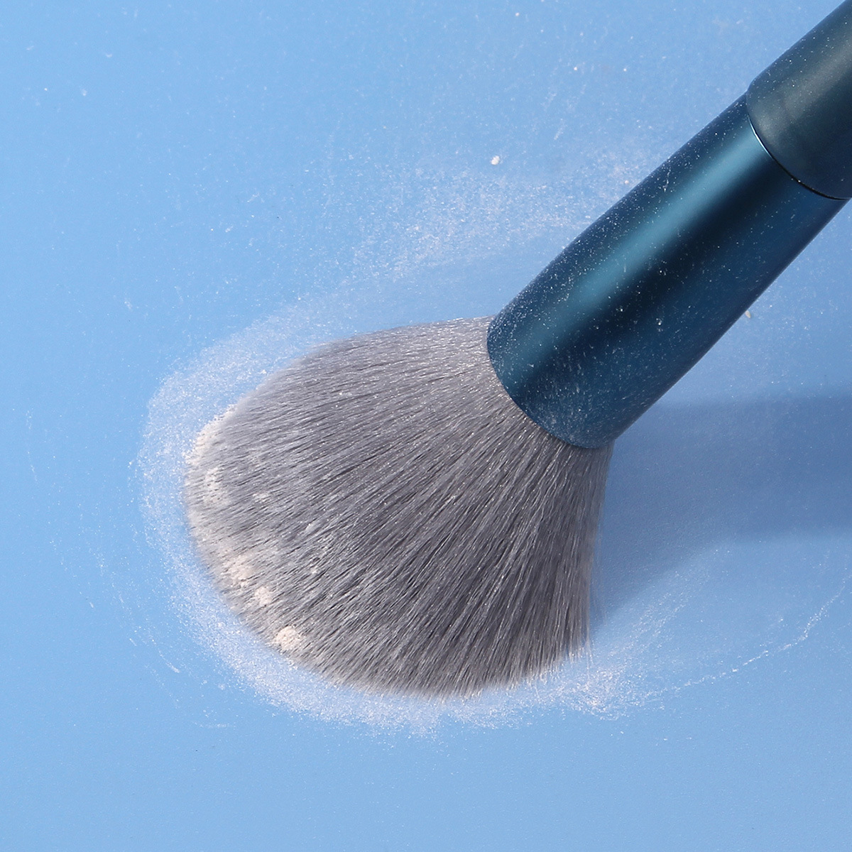High-end and fashionable 12 super soft makeup brushes for beginners, dust-proof and water-proof storage bucket, portable set for students Specification drawing
