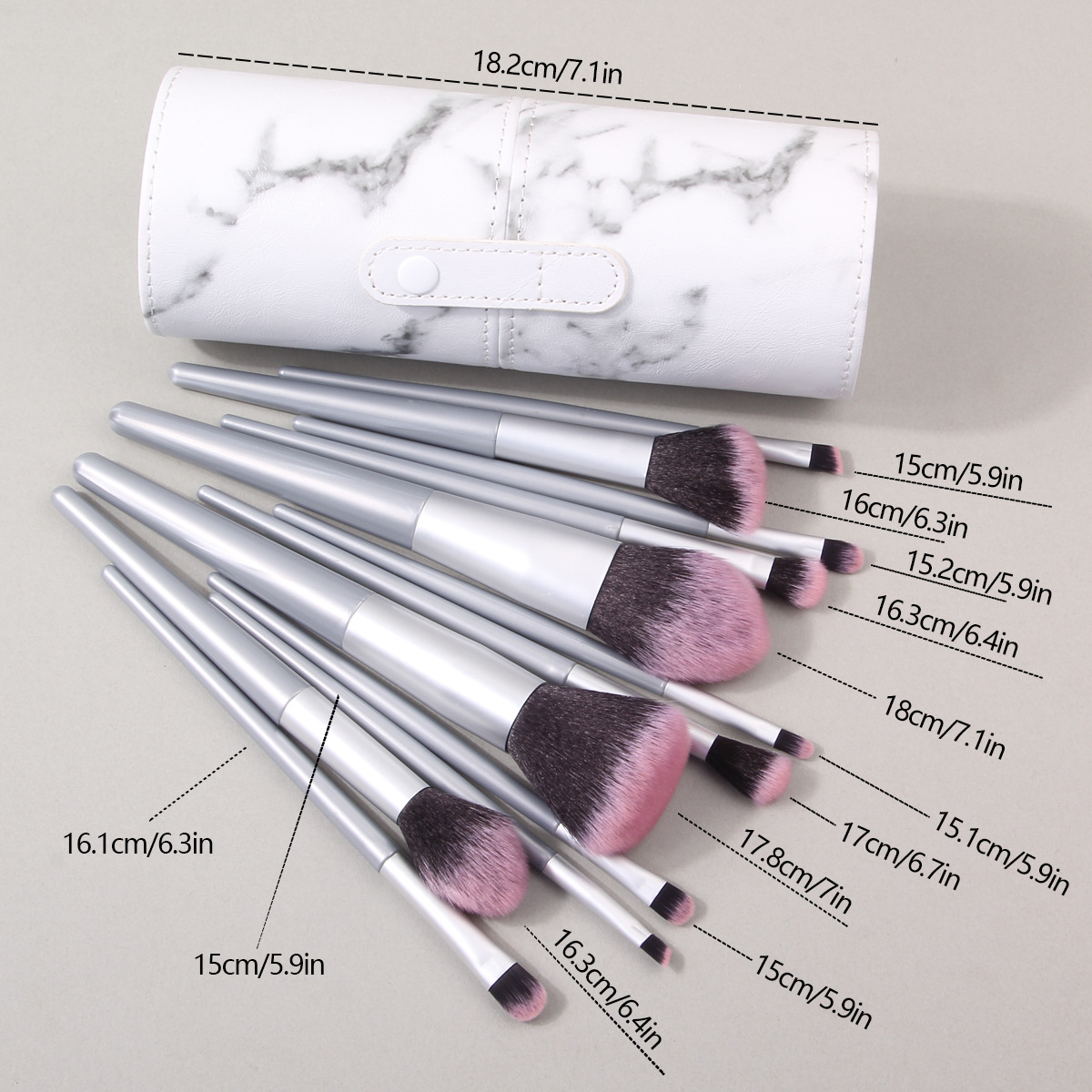 12 silver-gray facial makeup brushes in stock for beginners, a complete set of soft bristles that are easy to carry, loose powder concealer brushes and eyeshadow brushes Application Scenario
