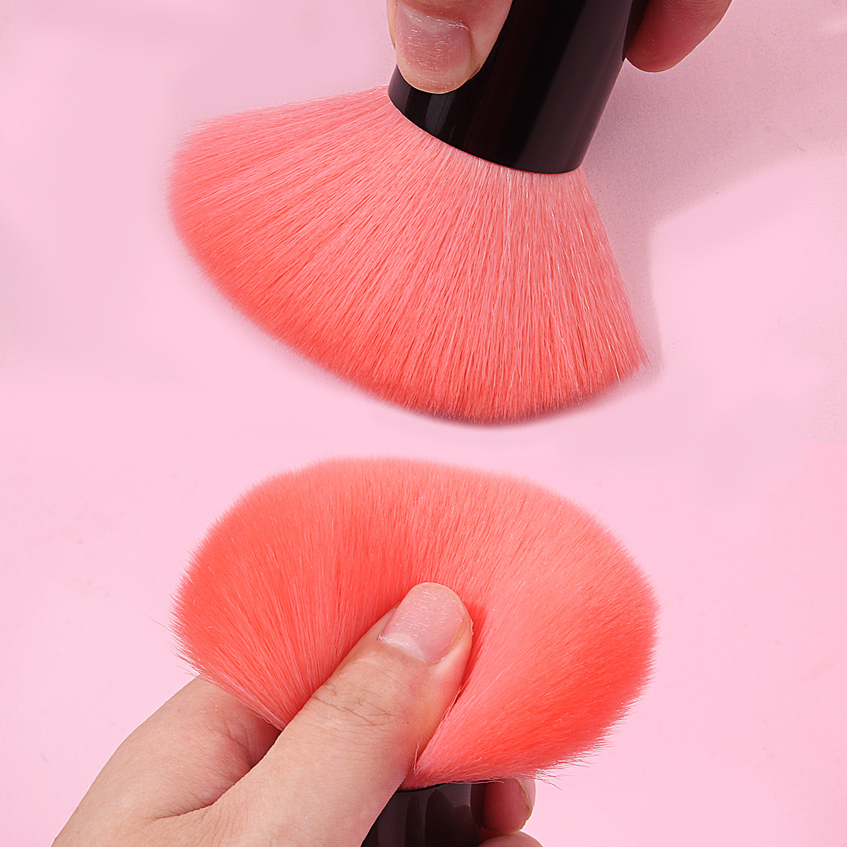 Factory wholesale makeup powder brushes, mushroom-shaped dot color brushes, blush brushes, student alternatives, fairy brushes, portable travel brushes details Picture