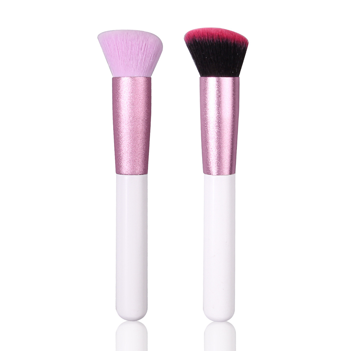 New angled makeup brush, contouring brush, facial contour shadow makeup brush, scarless, powder-free and precise foundation brush Item Picture