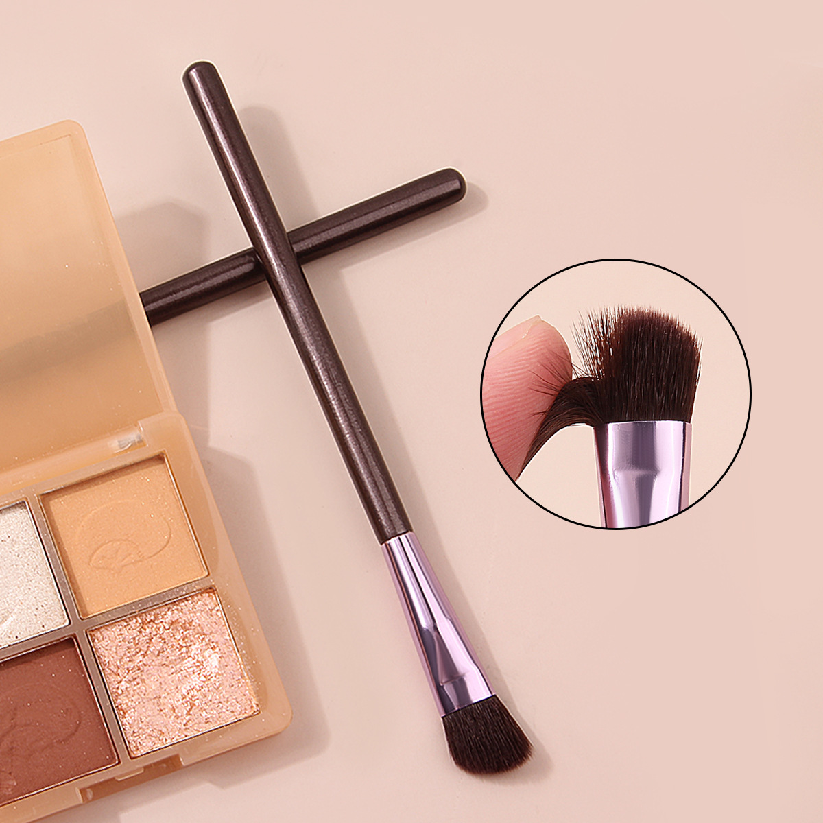 High-quality eye shadow brushes, soft blending brushes, multi-functional high-gloss brushes, under-eye brush and student makeup brush tools in stock details Picture