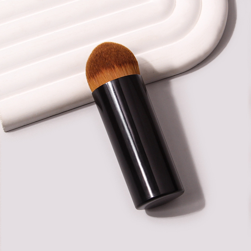 This single mini mushroom-shaped concealer brush and smudge brush is easy to carry when going out and is a multi-functional facial makeup tool Specification drawing