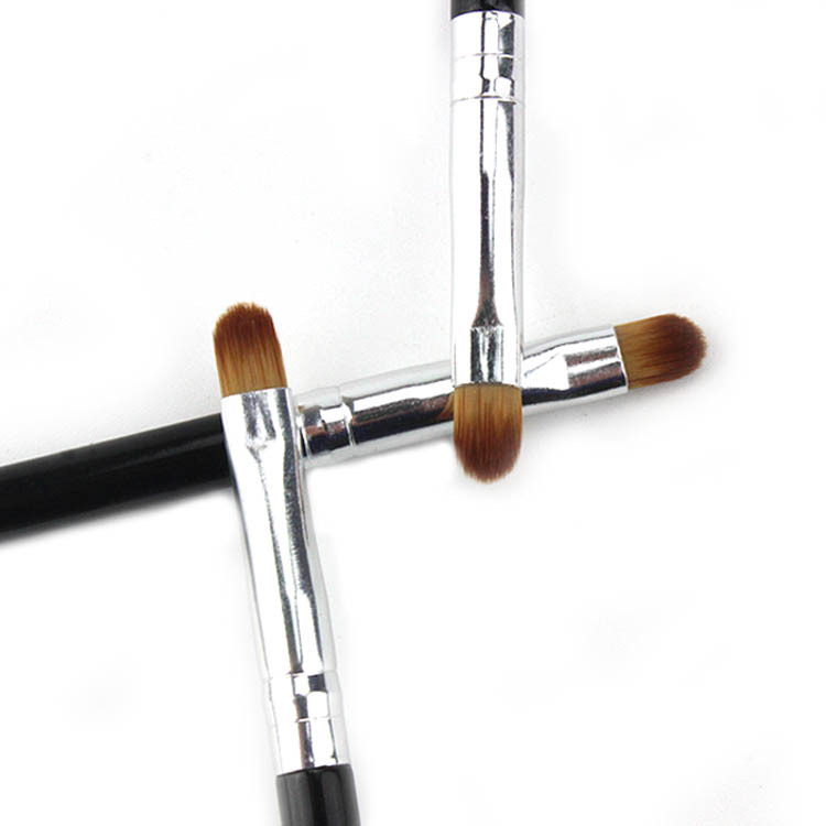 Single concealer brush, plastic-handled makeup brush, one set, beginner's makeup brush, wholesale beauty tools, portable full figure