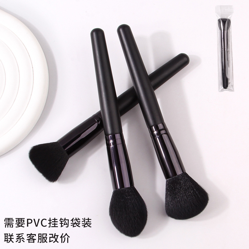 Single loose brush setting soft bristle blush brush, black contactor brush, beginner's portable wooden handle long rod makeup brush full figure