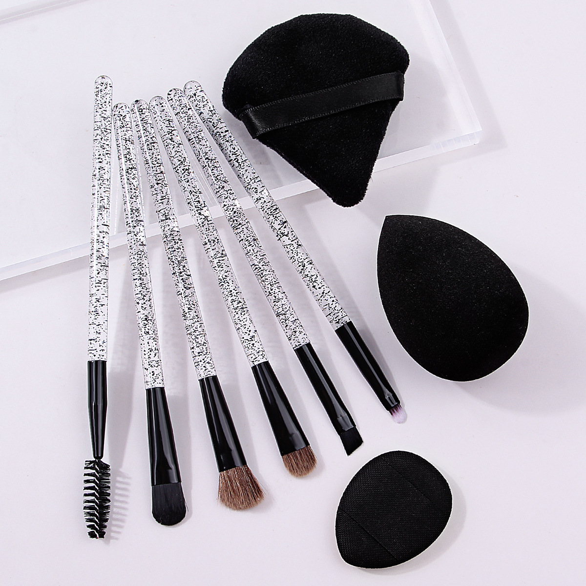 6 popular cross-border makeup brushes, crystal powder filling rods, eye brushes, portable cases, decoration capacity brushes, and makeup and beauty tools full figure