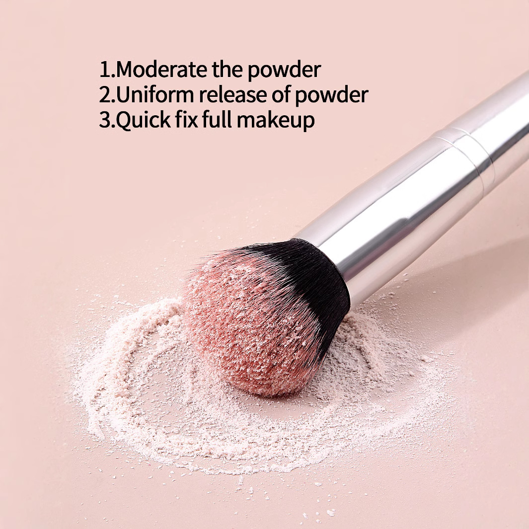 High-quality round-headed blush brushes, honey brushes, and portable makeup tools are selling well. The manufacturer of contouring brushes is constantly supplying Application Scenario