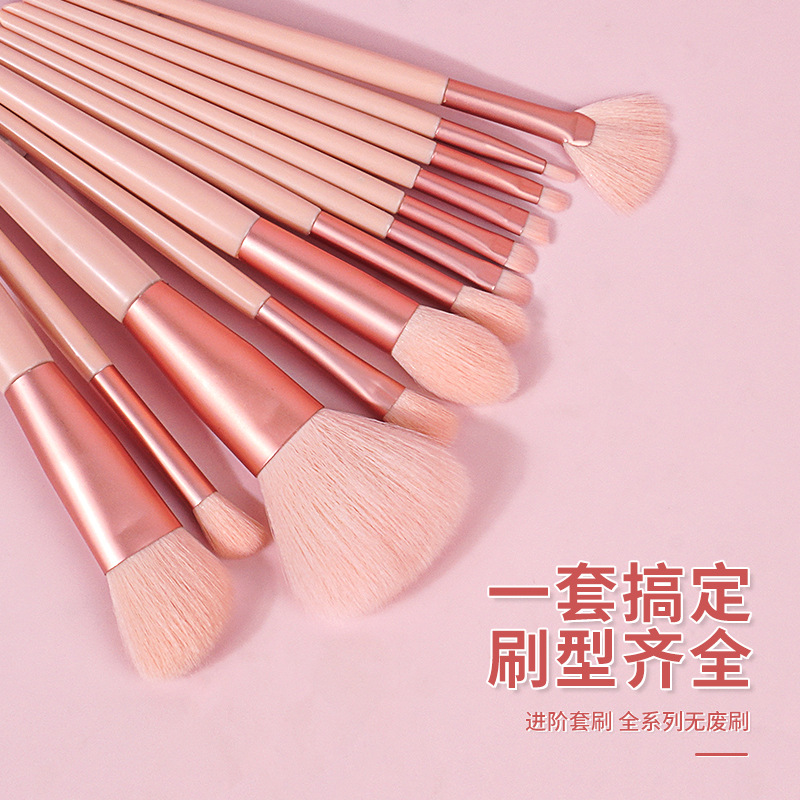 12-piece makeup brush set: Complete eyeshadow brush, detail blending brush, blush brush, facial highlight brush, and beauty tools Application Scenario