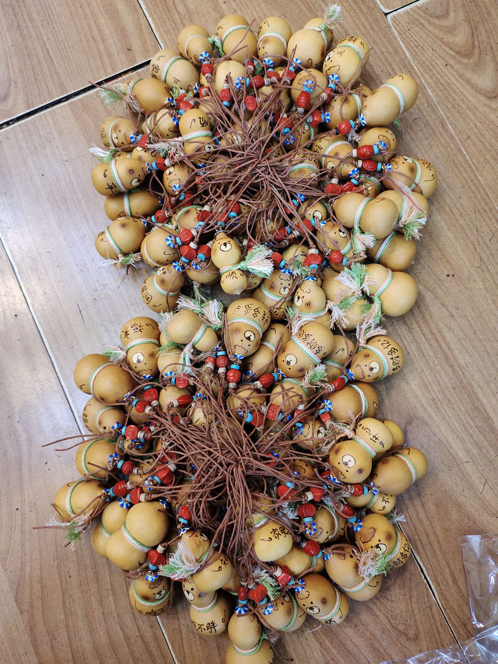 Pequeña calabaza natural para hacer viejo cuelga de bodhisattva pequeñas cuentas, cintura cuelga cuentas de madera, puede ser remolcado en el camión, bolsa y así sucesivamente Item Picture