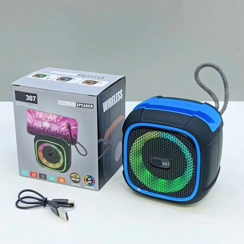 跨境蓝牙音箱高颜值氛围灯户外家用重低音炮桌面手机支架迷你音响 蓝色