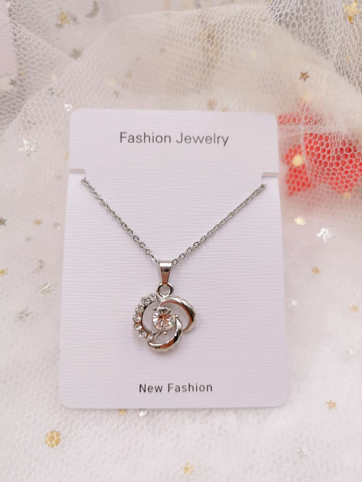 2025最新款韩版轻奢带钻圆形不绣钢保色项链