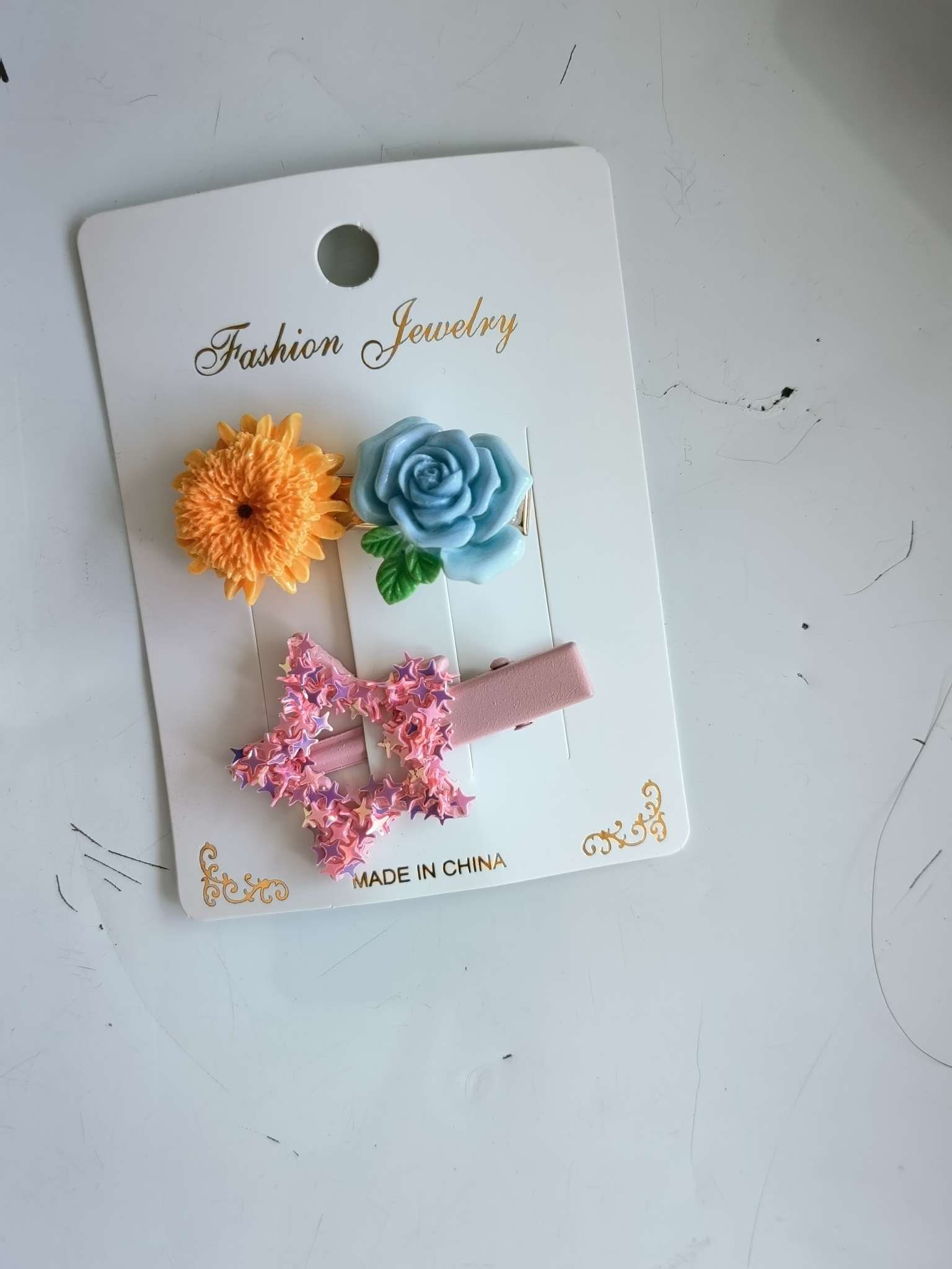 法国纯原花朵发夹发卡头饰发饰发卡饰品女孩兔子皮筋发圈头夹边夹白底实物图