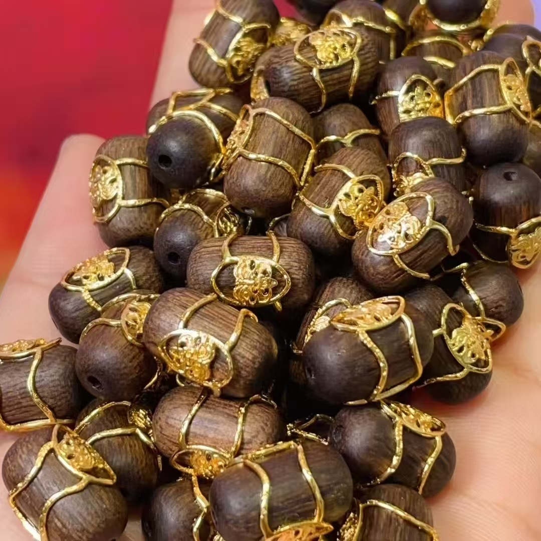Agarwood Zakiram bucket beads diy jewelry accessories, crystal accessories, traditional sand gold accessories, copper-plated real gold, high color retention Specification image