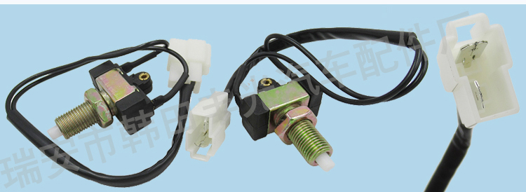 Factory direct sales suitable for Sany Heavy Industry, Dongfeng Yufeng parking lights, brake lights, Isuzu brake light switches 3750410-K11001 pic 6