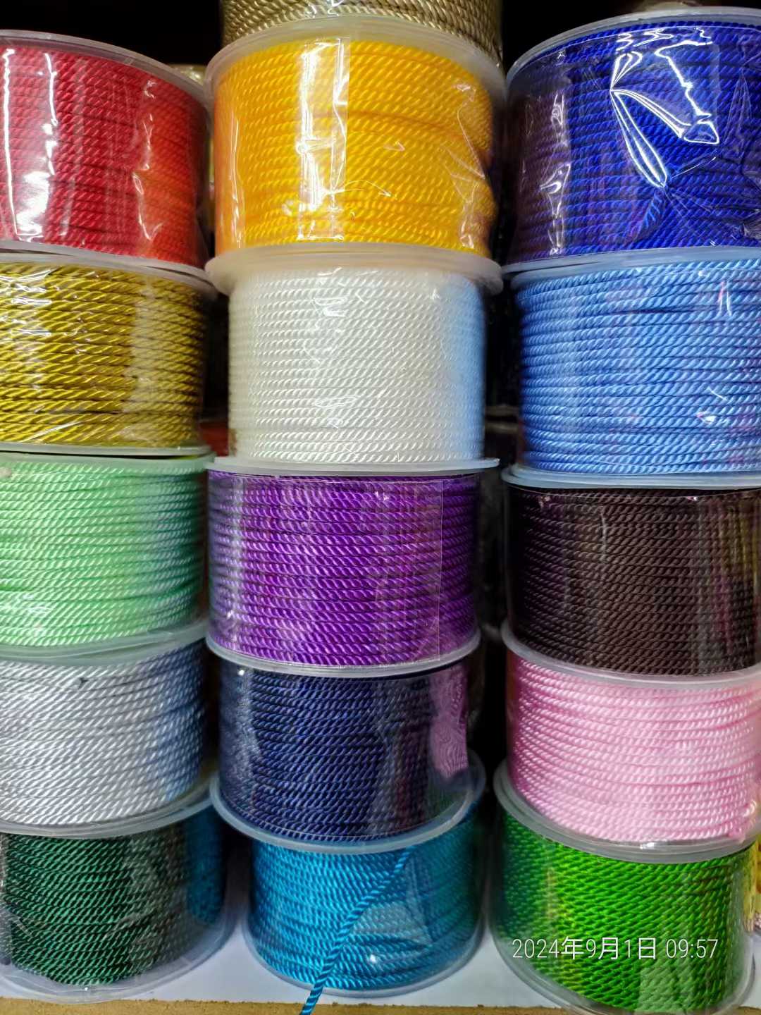 筒装圆挂绳手工diy手链编织腊绳彩色玉佩吊坠中国红结