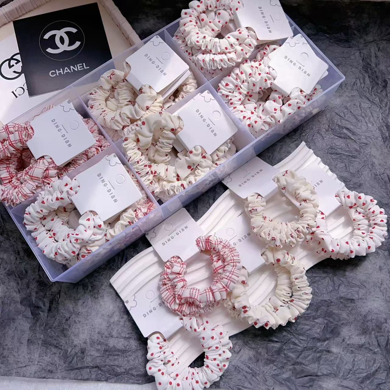 Wholesale of new Korean version sweet and cute large intestine hair bands, hair ties, high-elasticity and comfortable ponytail rubber bands, headwear and hair accessories Item Picture