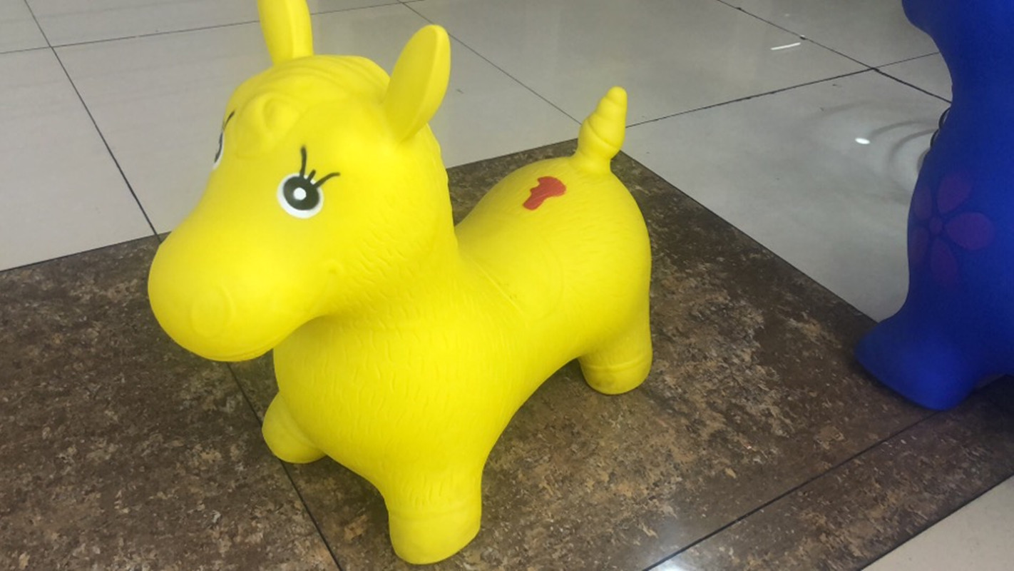 大号小孩气球弹力音乐玩具充气小鹿宝宝坐骑橡皮儿童跳跳马摇摇1