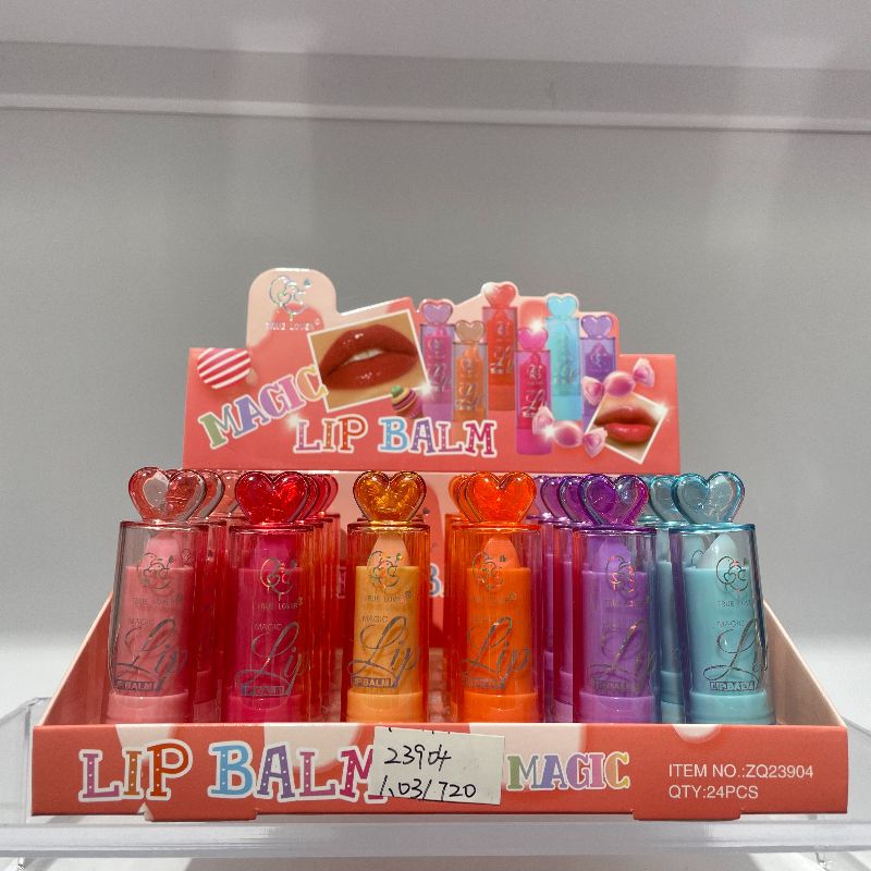 lipstick moisturizes the mouth Moisturize the mouth change lipstick color Item Picture