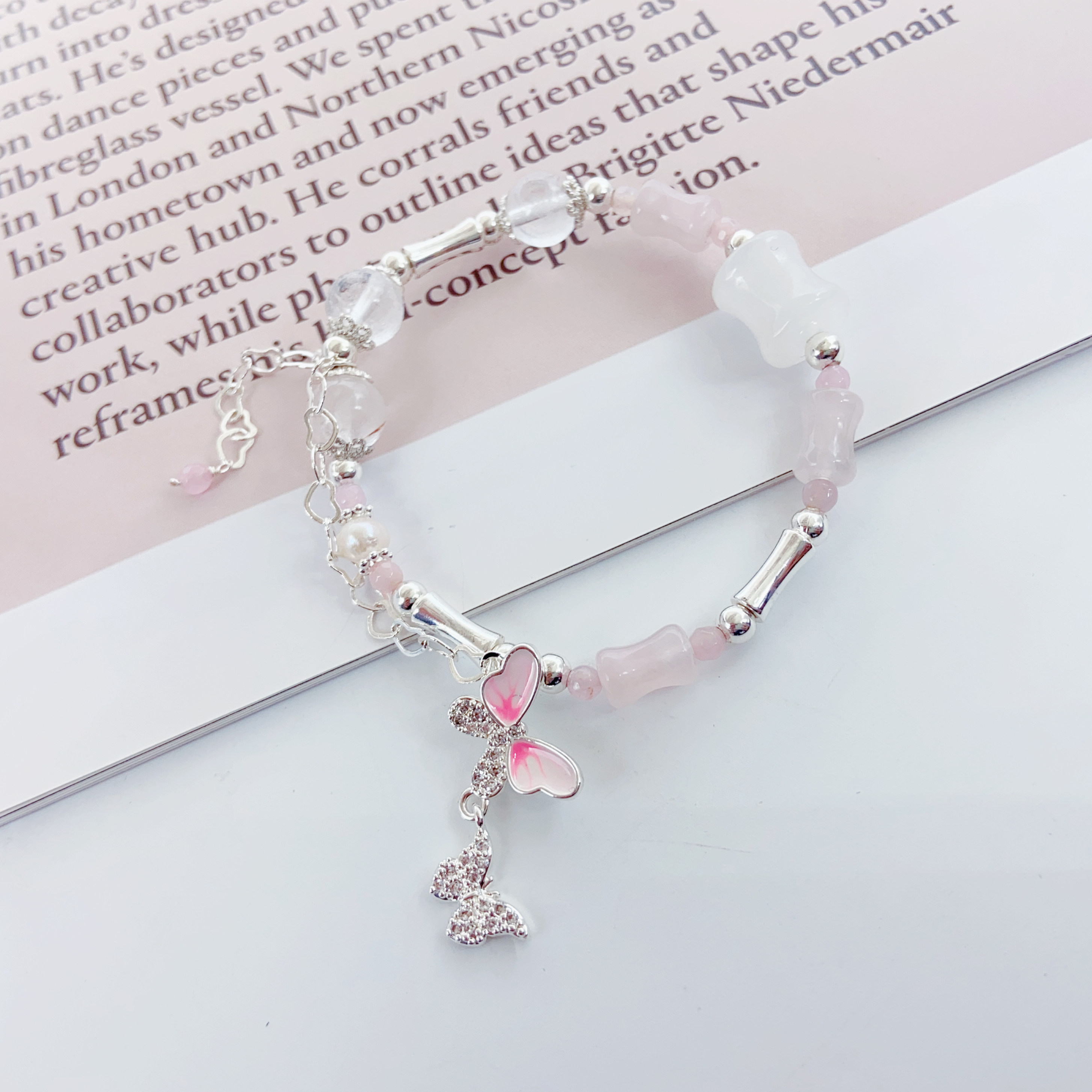 New Korean-style pearl bracelet, women's fashion bracelet, high-end and personalized accessory bracelet wholesale Item Picture