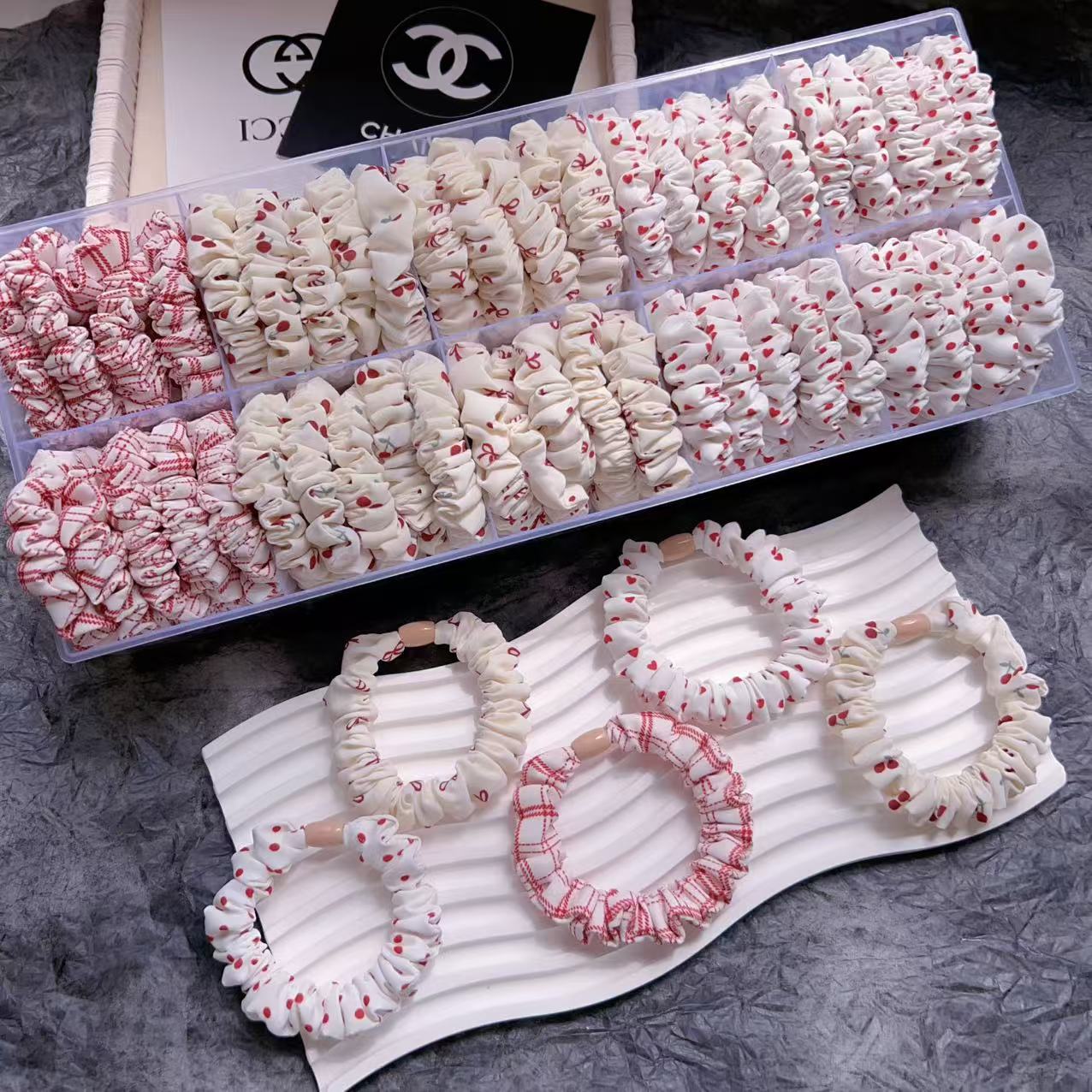 Wholesale of new Korean version sweet and cute large intestine hair bands, hair ties, high-elasticity and comfortable ponytail rubber bands, headwear and hair accessories Specification image