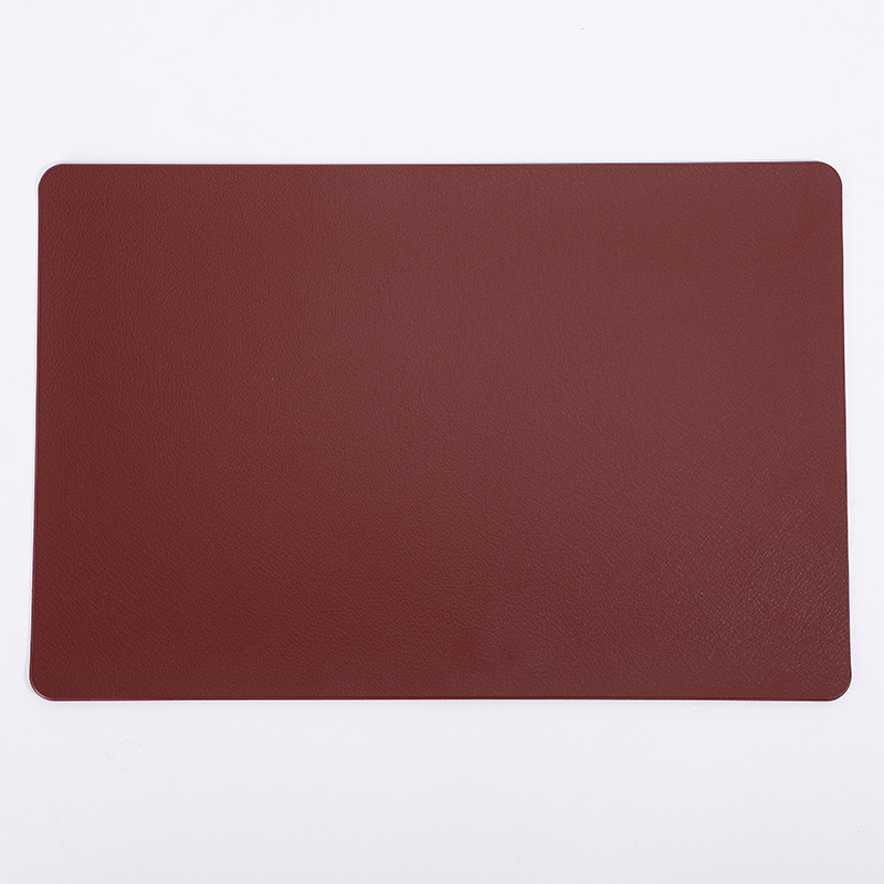Leather placemats are waterproof and heat-insulating, making them suitable for both indoor and outdoor family parties Application Scenario