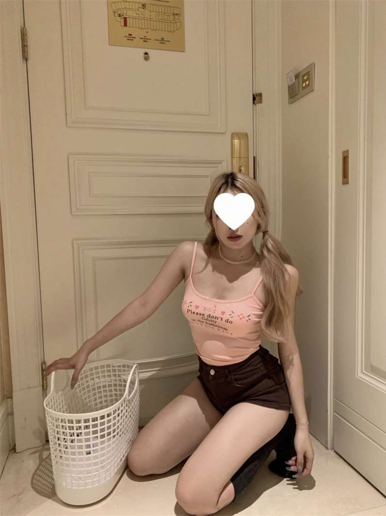 工厂大量现货   吊带背心女内搭夏美背内衣打底设计感性感外穿粉色抹胸上衣 夏季背心女吊带夏季背心吊带女士吊带详情图5