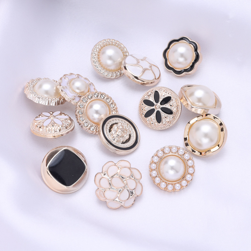 高档大衣扣子女金属皮草扣钮貂皮纽扣子女花瓣水钻钻扣