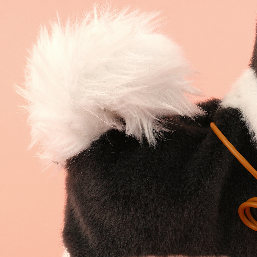 Brave and resolute electric plush puppy, accompanying you on your brave and resolute journey. It can record encouraging words, sing about bravery and tenacity, and act cute and adorable Item Picture