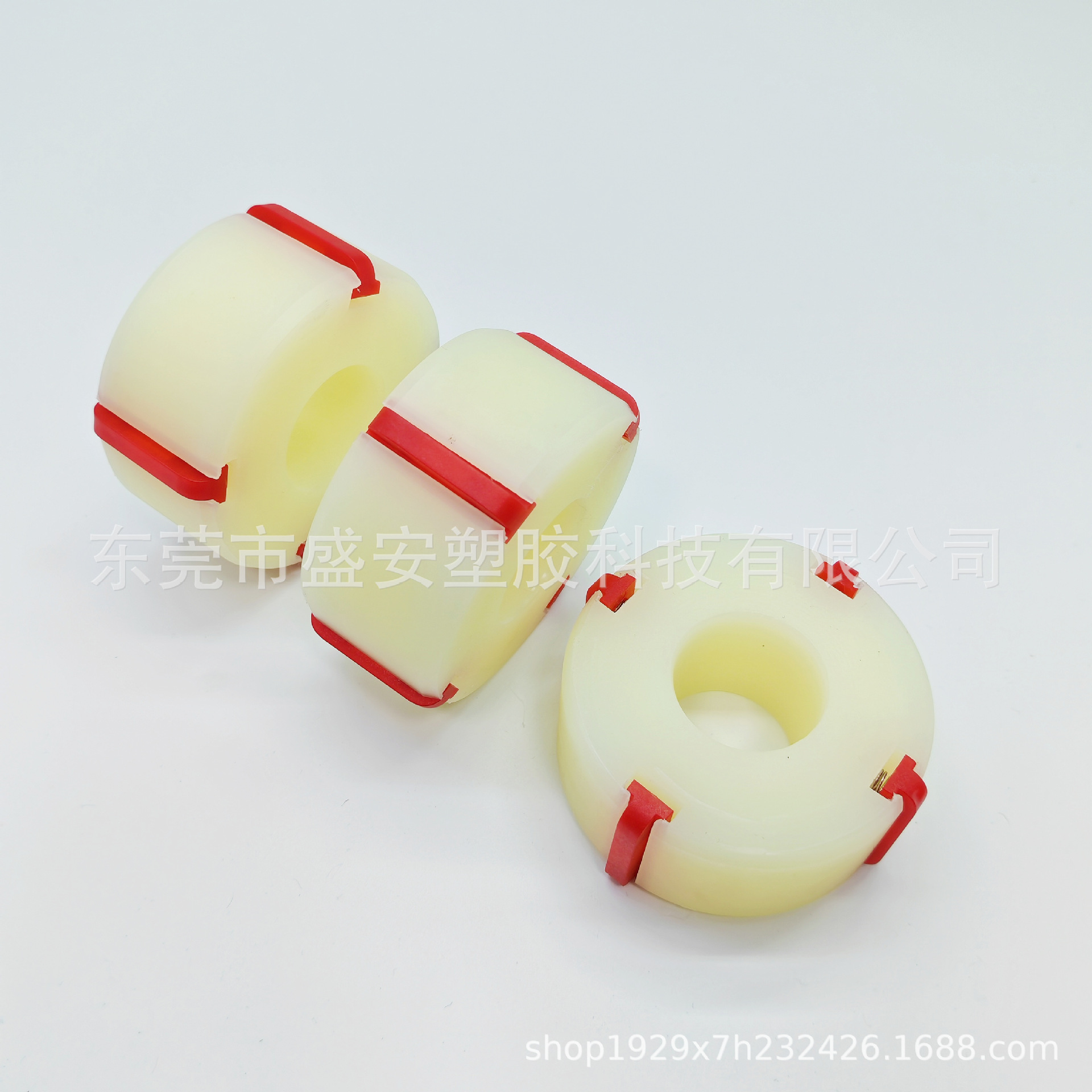 Manufacturer of 3-inch expansion sleeves, nylon bushings, small rewinding machines and plastic tension sleeves for packaging automation equipment Application Scenario