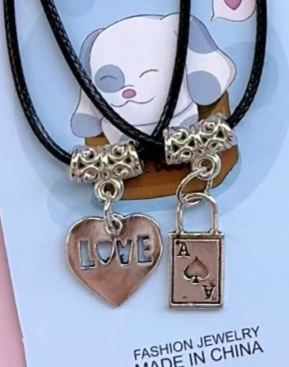 12 pieces per pack of alloy couple necklaces, simple, easy to match, trendy style, fashionable, suitable for gifting, suitable for students to wear, made of leather rope. (Mixed) necklace detail image 8
