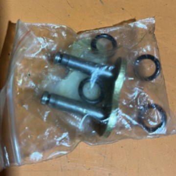 Motorcycle chain links, buckles and links are fully connected with half CL OL gold-plated 428H CL Application Scenario
