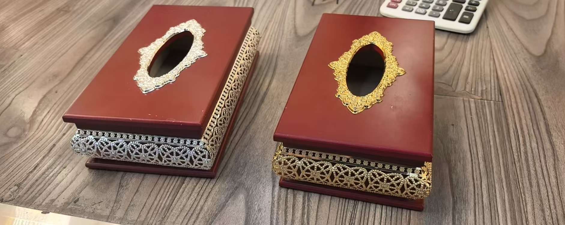 工艺品礼品实木果盒装饰果盘越南零食塑料电镀果盘水晶球碎石金字塔托盘摆件产品图