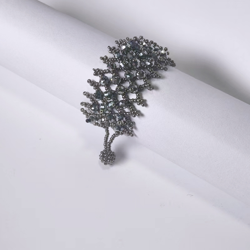 时尚水晶手链手串手饰女简约百搭个性手链手串饰品潮流配饰女款细节图