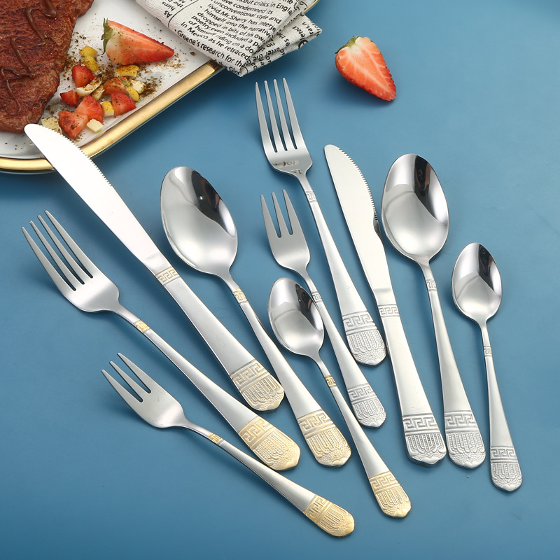 Amazon stainless steel Crown 20-piece set, a popular retro gold-plated knife, fork, spoon, dessert spoon, restaurant steak knife in the Middle East full figure