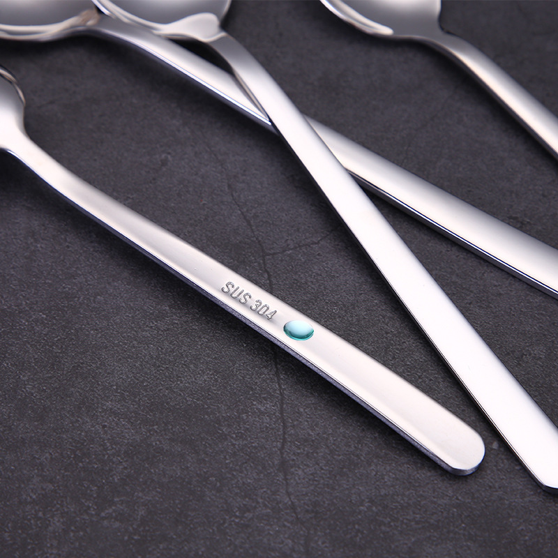 304 stainless steel spoons, household tableware, Korean-style spoons, coffee spoons, long-handled rice soup spoons, thickened spoons, stirring spoons Application Scenario
