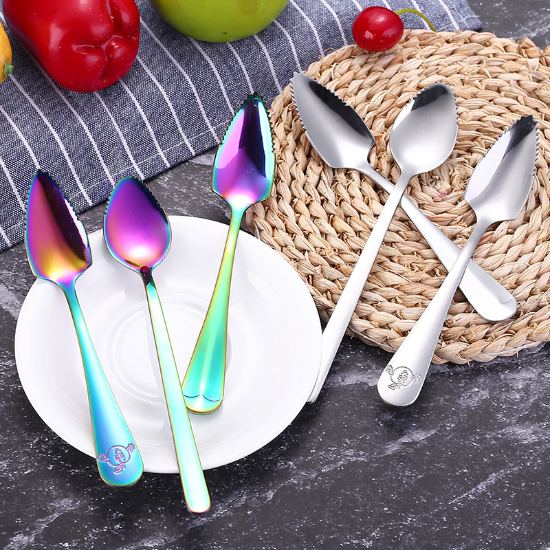 Stainless steel spoon, apple scraper, baby fruit complementary food tool, kiwi dredger, mother and baby products Specification drawing