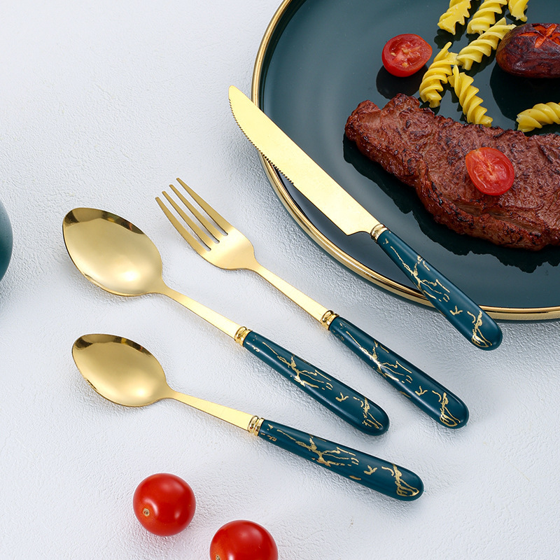 Cross-border stainless steel knives, forks and spoons, Nordic 24-piece set of tableware, marbled dessert spoons, steak knives and forks gift box set Application Scenario