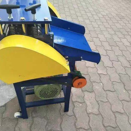 Wire and cable stripping machine, small stripping machine, automatic stripping machine, recycling station, household used cable stripping machine Specification drawing