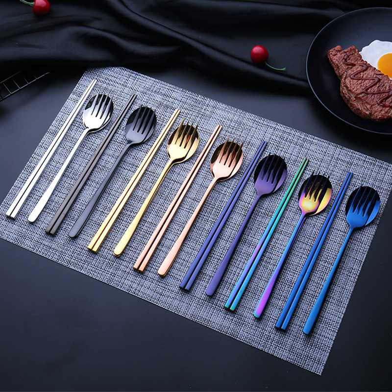 304 stainless steel spoons, Korean-style spoons and forks, anti-slip square chopsticks, portable tableware three-piece set, student gift set Application Scenario