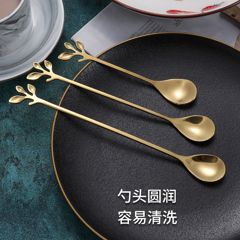 Stainless steel spoon, golden leaf spoon, fruit fork, souvenir spoon, coffee stirring spoon, honey spoon, bird's nest lotus root starch spoon Application Scenario